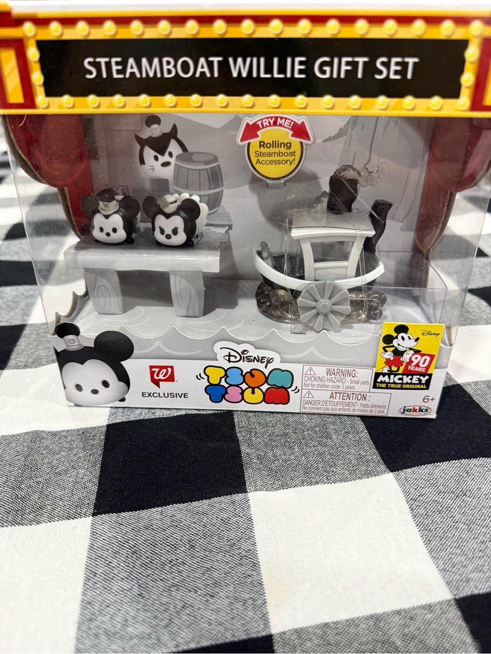 Disney Steamboat Willie Tsum Tsum Gift Set - Black, White, Gray